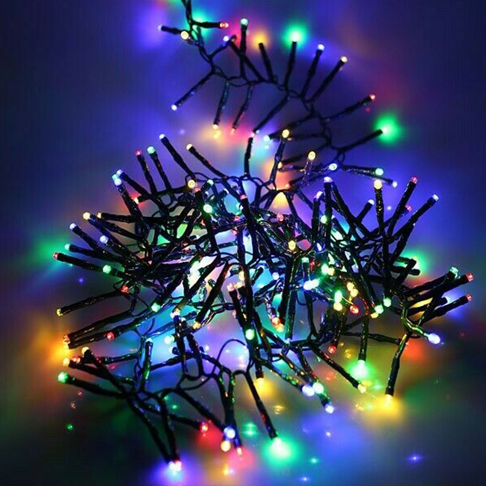 240 LED Cluster Christmas Lights 3.1m Auto Turn On Multi Function Timer Memory Indoor Outdoor